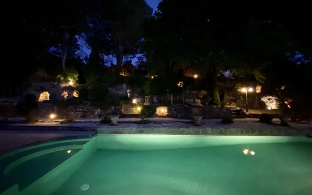 Aux Oiseaux de Provence