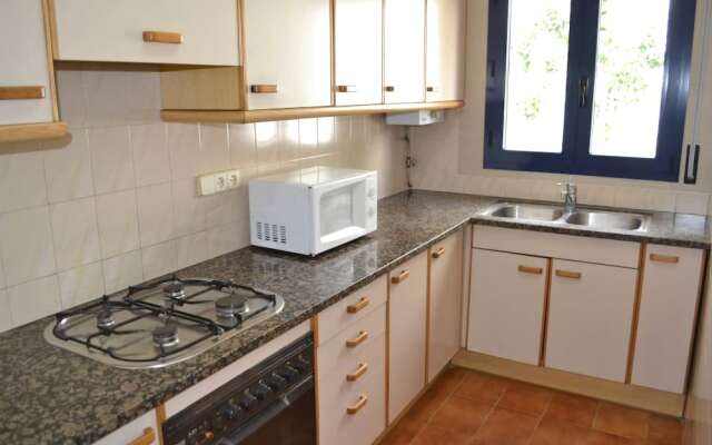 Apartment in Llançà, Gerona 103504 by MO Rentals