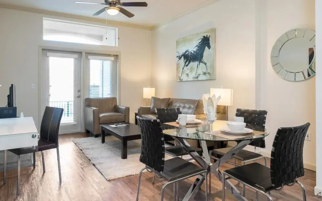 Global Luxury Suites Baypointe Station