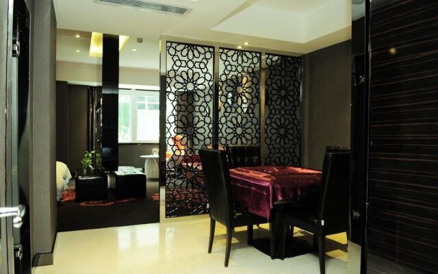 Carnival Fashion Hotel