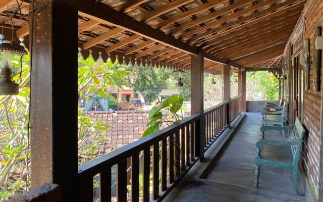 Griya Gribig Guest House RedPartner