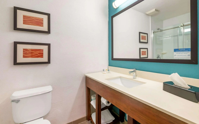 Comfort Inn & Suites Fort Lauderdale West Turnpike