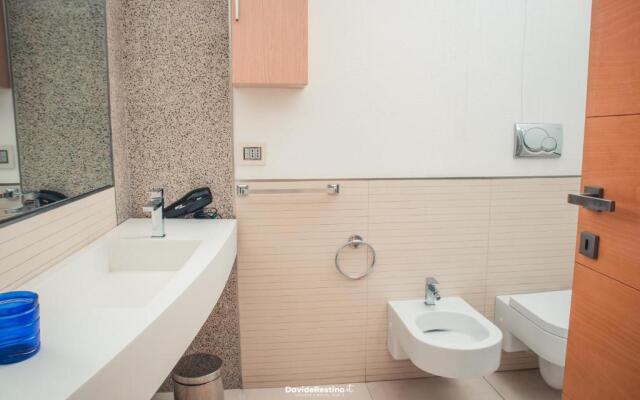 Minzoni Gallipoli Sul Mare E 130 Mt Dal Centro