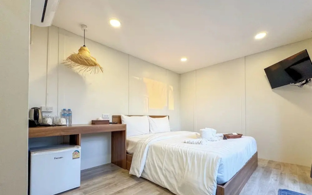 Charome Resort