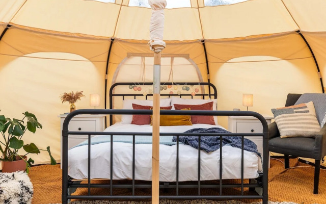 Luxury Glamping - Charlcombe Valley Orchards Bath