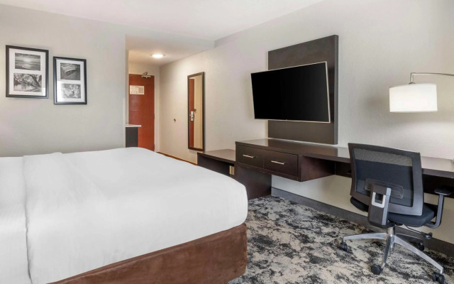 Best Western Plus Fairburn Atlanta Southwest