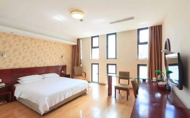 MIlE Hotel