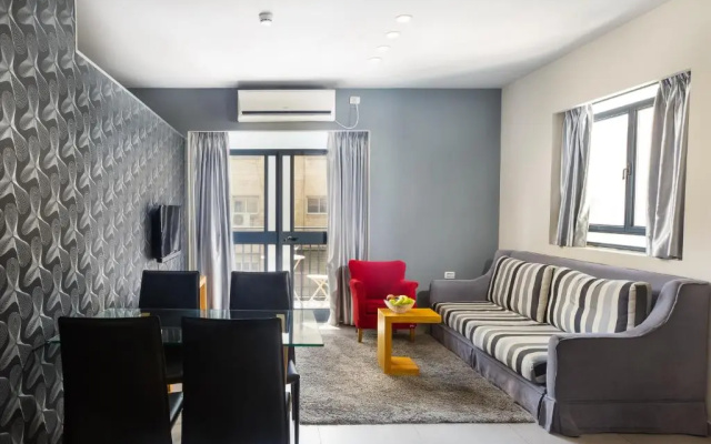 Hillel 11 Hotel