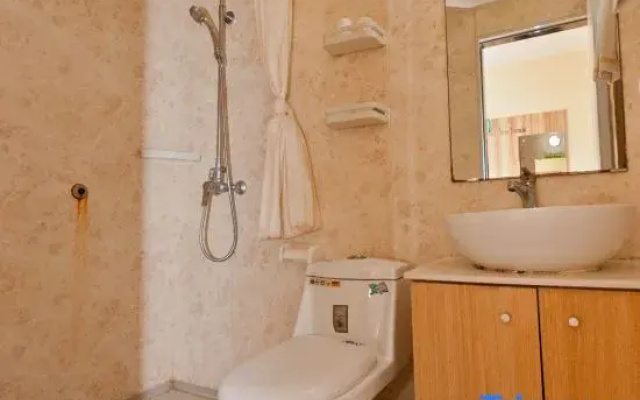 Shengjia Business Hotel