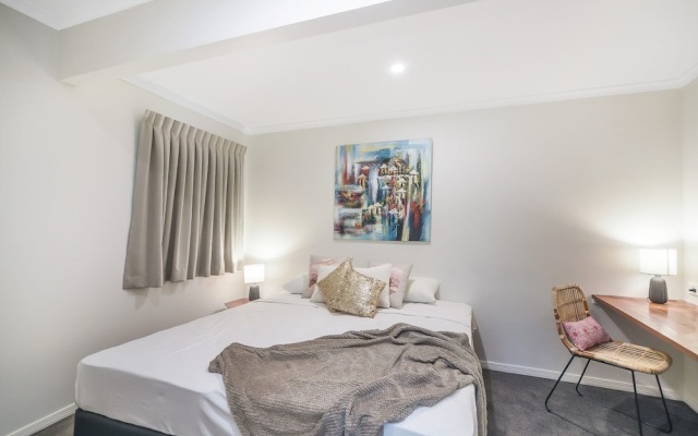 Home Away From Home, 38 Redwood Avenue, Marcus Beach, Noosa Area – Guest Rooms – Marcus Beach
