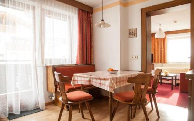 Apart-Pension Haus Arina