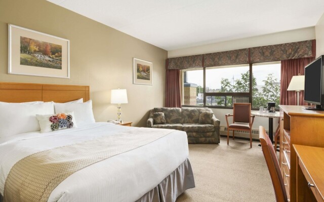 Travelodge Edmonton East