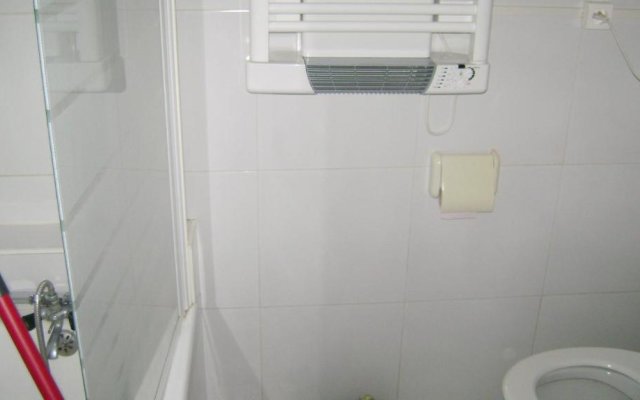 House With 2 Bedrooms in Montblanc, With Furnished Terrace - 20 km From the Beach