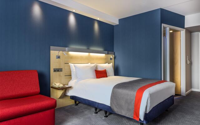 Holiday Inn Express London-Watford Junction, an IHG Hotel