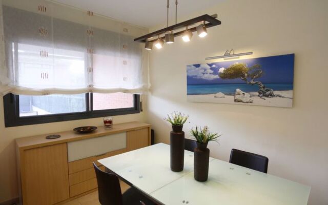 House Laura L'Ampolla