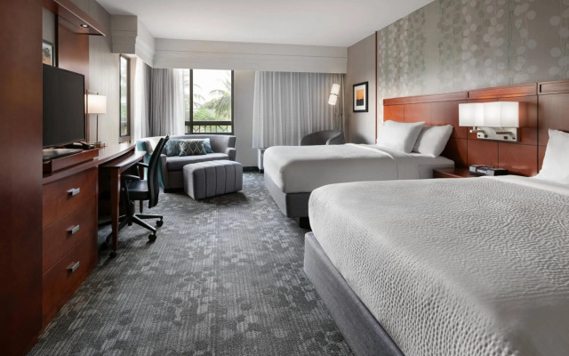 Courtyard Maui Kahului Airport