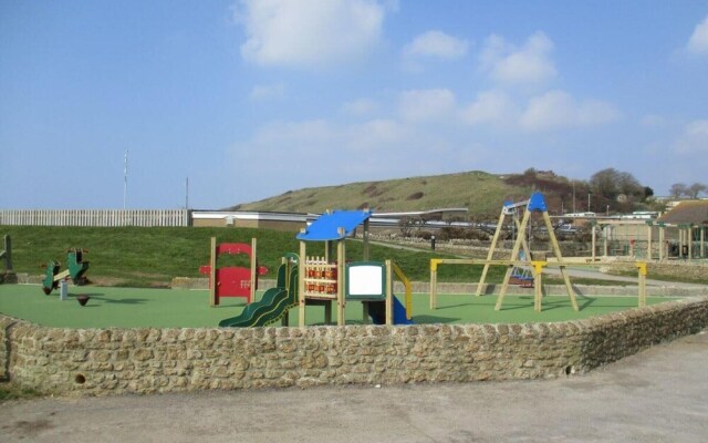Stunning 2-bed 6 Berth Holiday Lodge Dorset