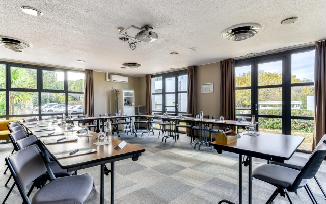 Campanile PRIME - Montpellier Est Le Millénaire