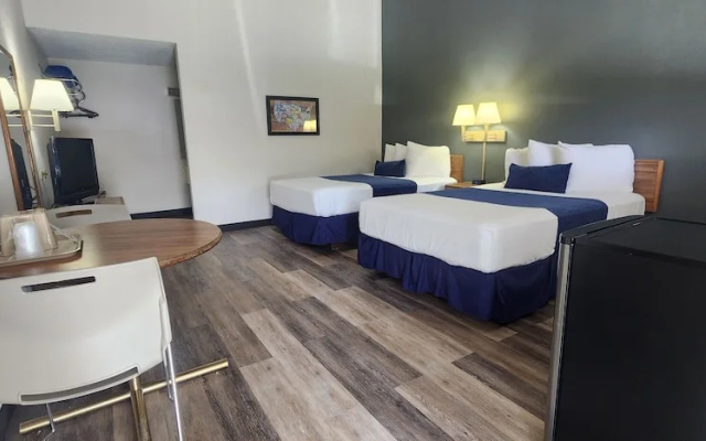 Econo Lodge Conference Center