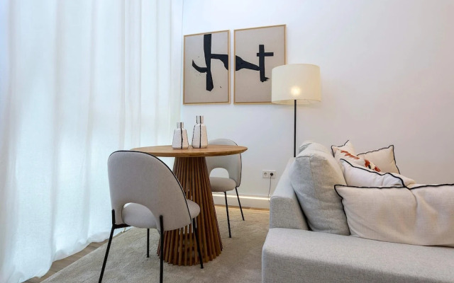 Charming Apartment in Triana. Castilla IV