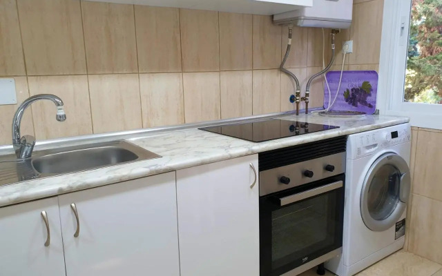1 Bedroom Apartment Second Line Beach- Parque Marbella Building