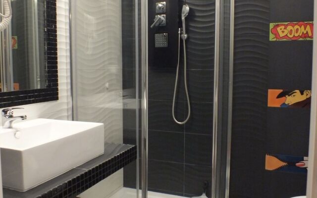 Atmos Luxe Navigli Hostel & Rooms