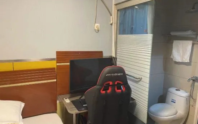 Yuexin Hostel