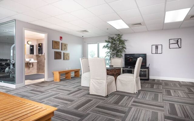 Seawind 809 3 Bedroom Condo