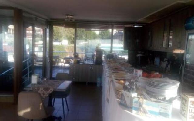 Blue Tuana Suite
