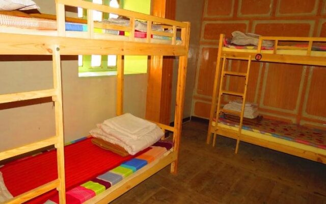 October Daocheng Youth Hostel