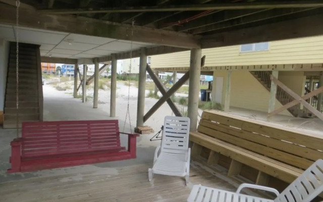 Comfort Breeze by RedAwning