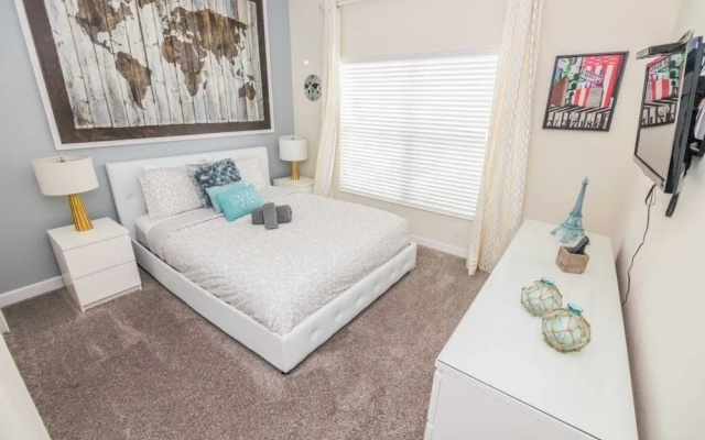 H2u - Little Mermaid - Sl3067 5 Bedroom Townhouse