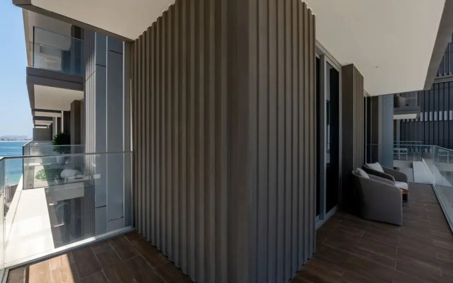 Chic 1BR in Emaar Beachfront