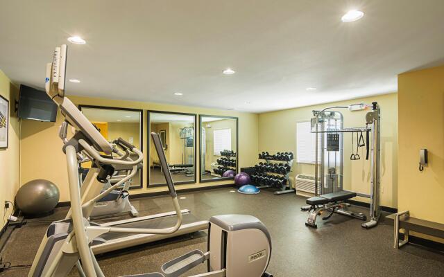 Candlewood Suites Pensacola - University Area by IHG