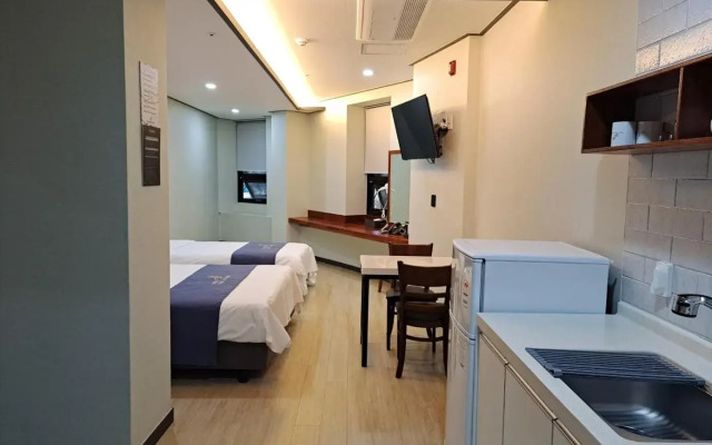 Chuncheon Hotel Gongjicheon