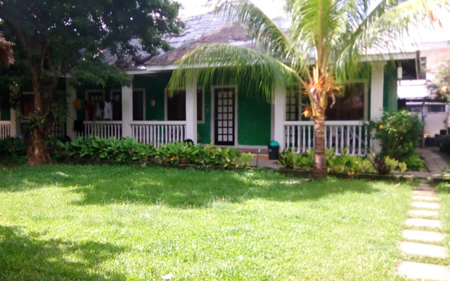 Villa Criselda Resort