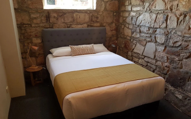 The Richmond Arms Hotel