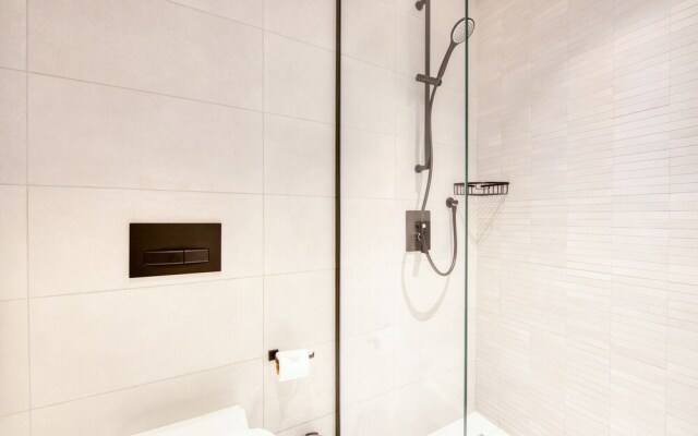 Maison Privee - Marquise Square - 2807