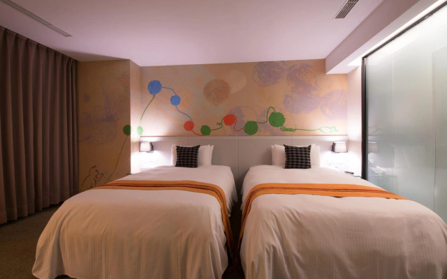 Travel Art Inn