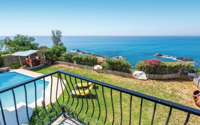 Awesome Home in Pomos With Wifi and 3 Bedrooms