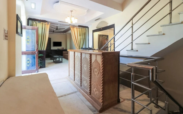 Hotel Siddhi Vinayak by Vista Rooms