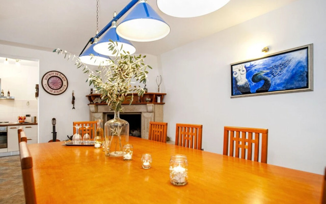 Villa Sky