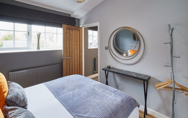 Host Stay 82F Galgate