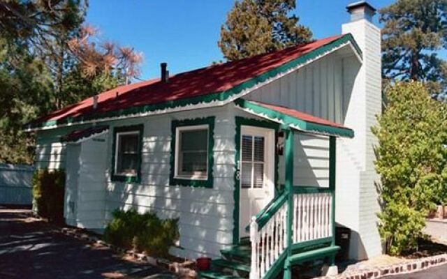 Rodeway Inn & Suites Fireside Lodge