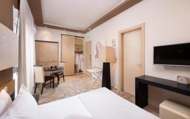 Afrodite Suites