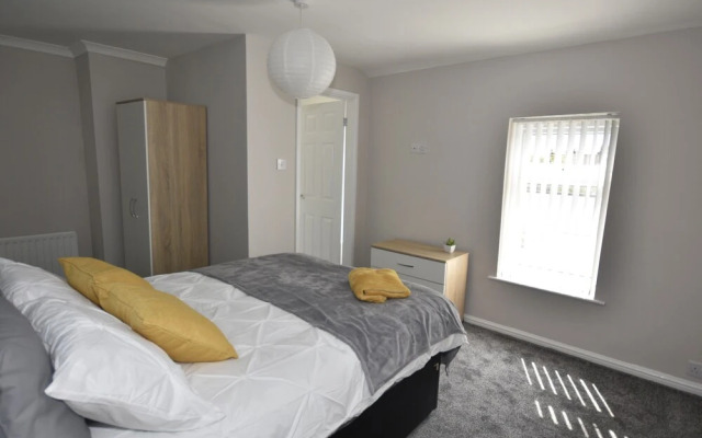Townhouse @ 32 Penkhull New Road Stoke