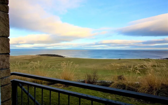 No 10 The Links Apartment Brora