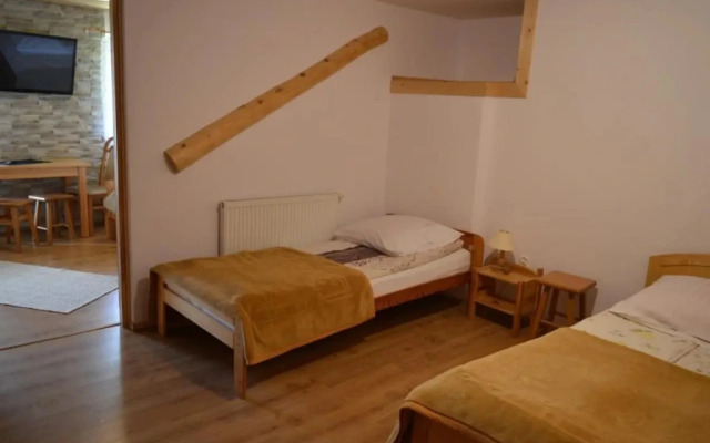 Pokoje Goscinne u Naglaka Willa Zab