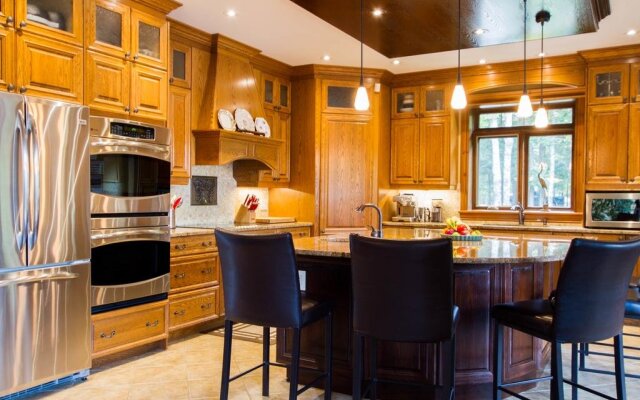 La Maison du Lac Bernard