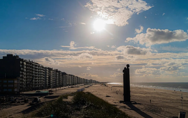 Westhinder 200m From Sea